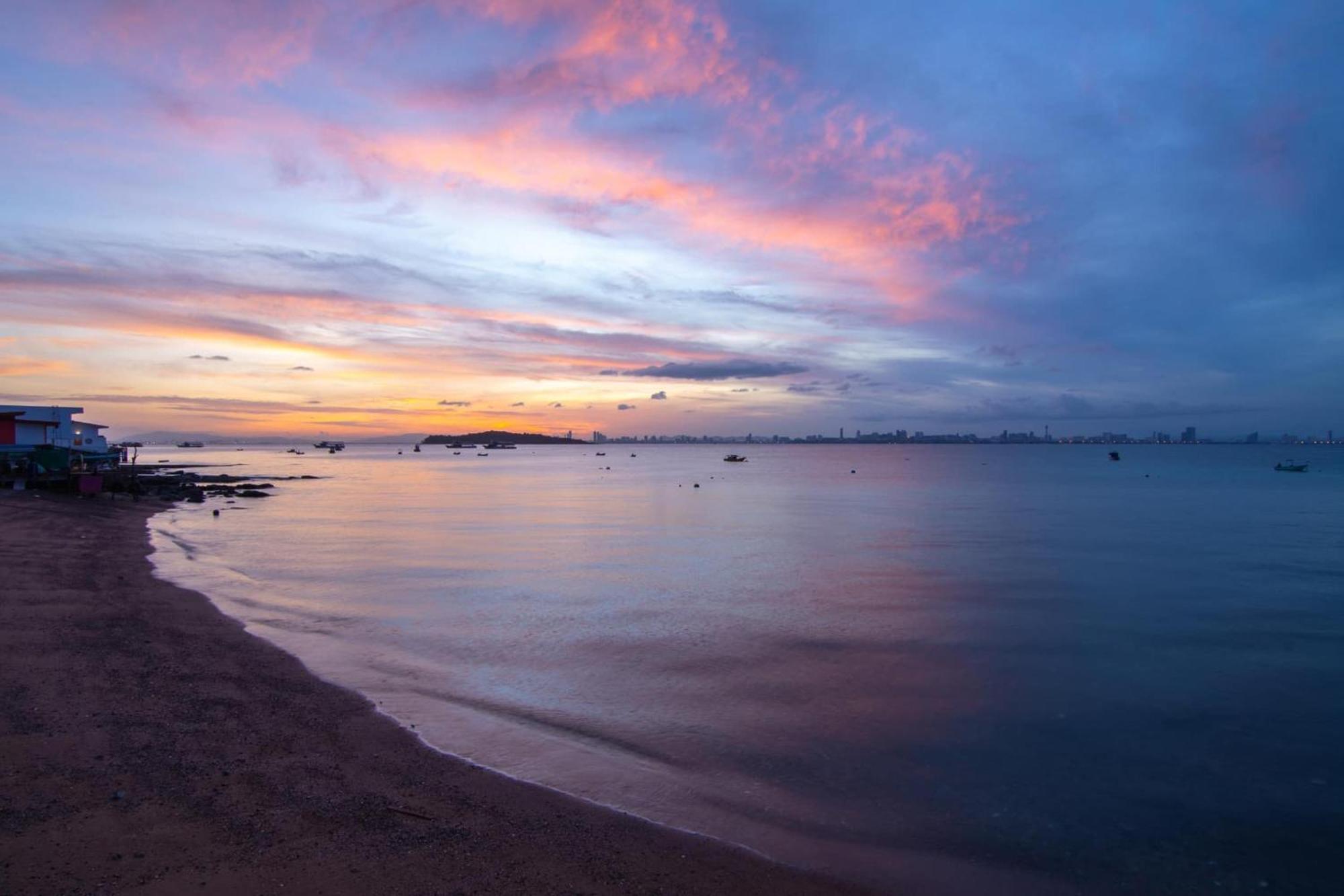 Baan Sailboat Beach Kohlarn Kültér fotó